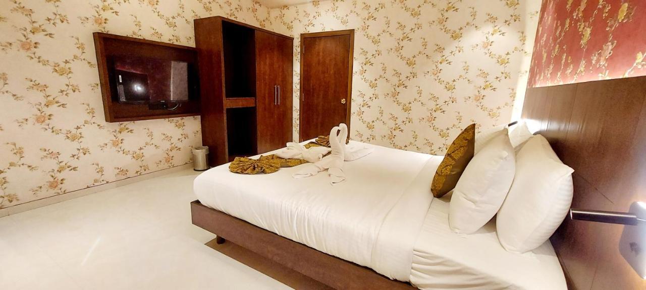 Hotel Madhuban 실바사 외부 사진