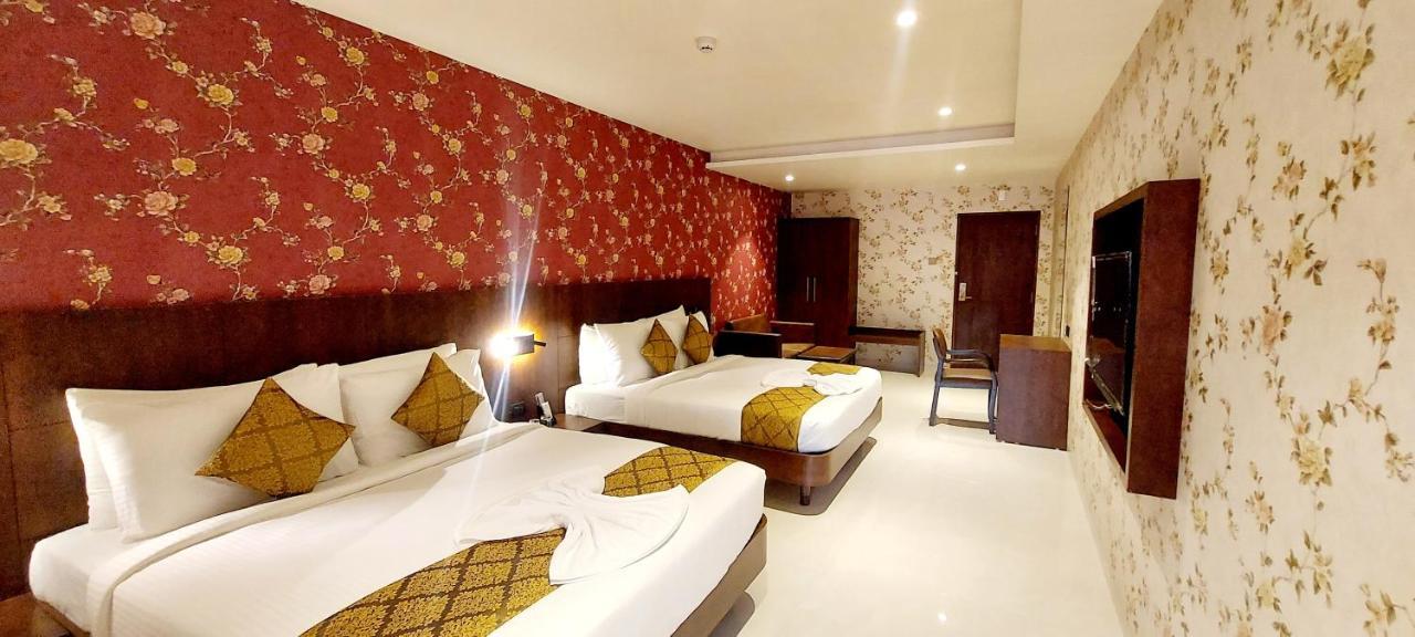 Hotel Madhuban 실바사 외부 사진
