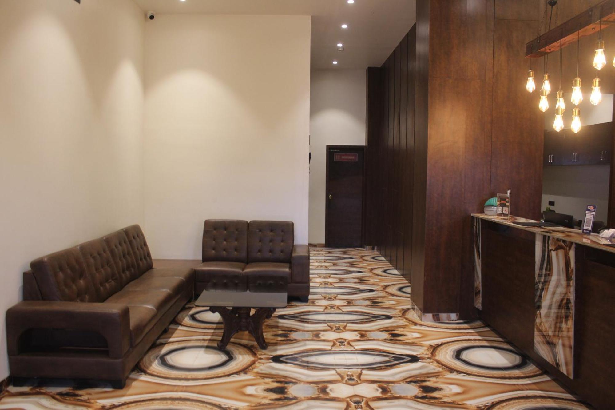 Hotel Madhuban 실바사 외부 사진